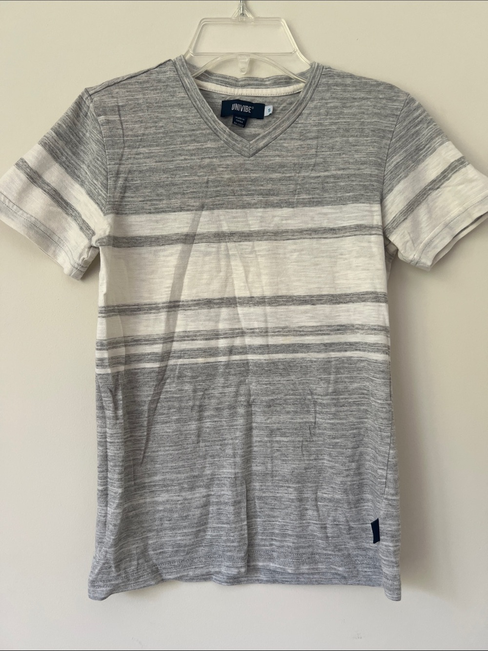 Univibe Gray & White Striped V-Neck Short Sleeve Tee